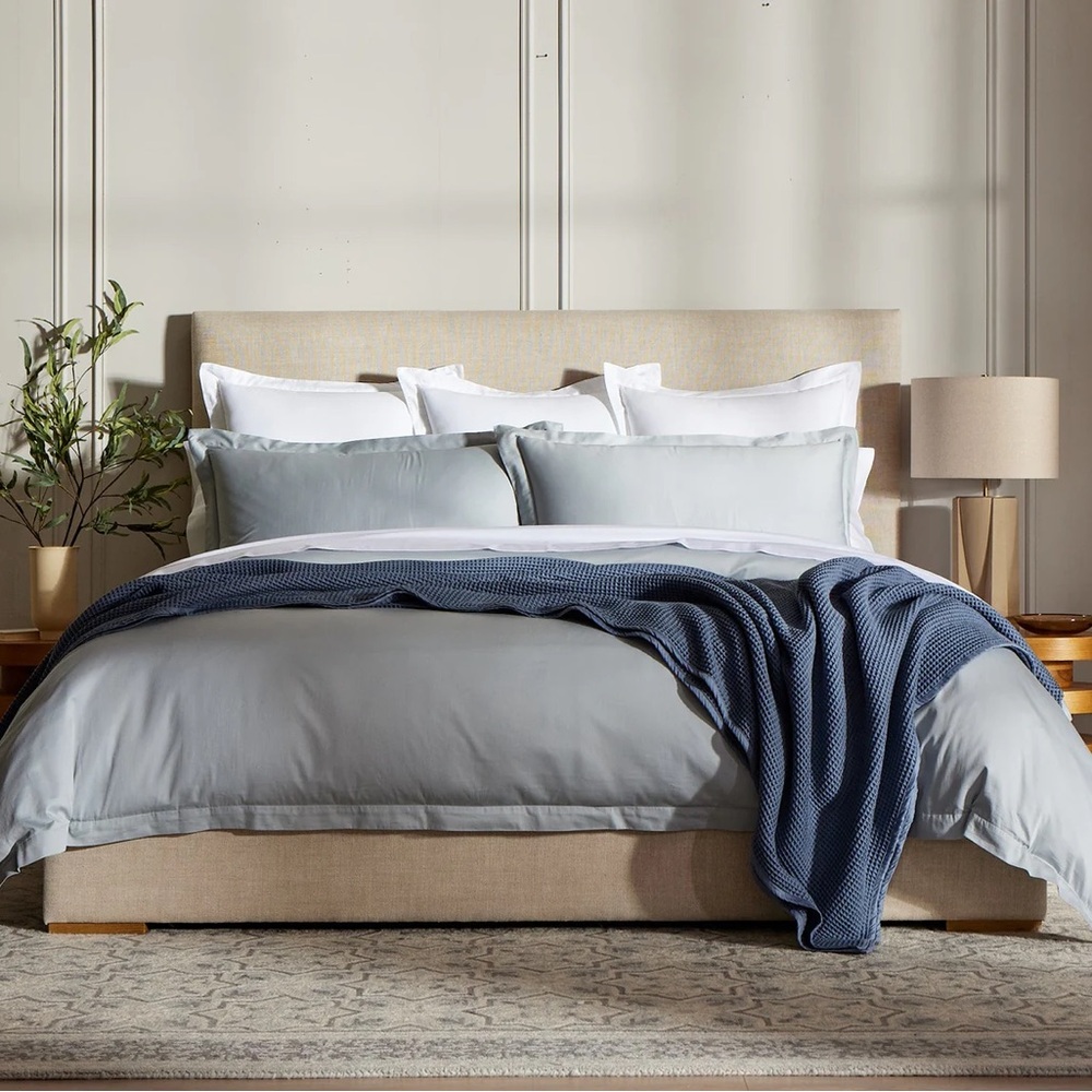Boll & Branch Signature Hemmed Duvet set in Shore and Down mid weight insert.
